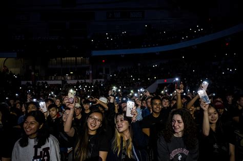 Your Guide To Moving Onto Northeasterns Oakland Campus