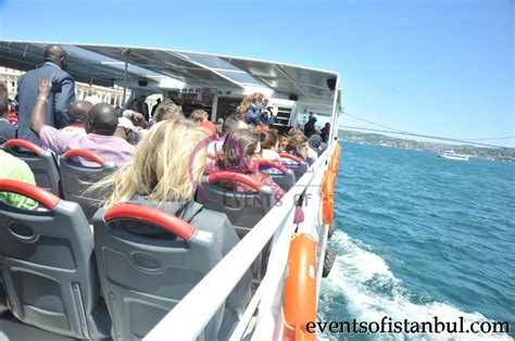 2 Hours Bosphorus Boat Cruise in Istanbul - Events of istanbul