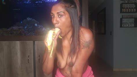 Indian Girl Inserting Banana Porn Sex PussySpace