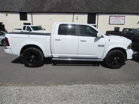 dodge ram  sport  litre hemi oldcott motors american