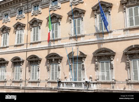 Senato Roma Immagini E Fotografie Stock Ad Alta Risoluzione Alamy