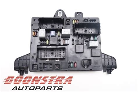 Fuse Box Opel Zafira Tourer 16 Cdti 16v Ecoflex 134 13449202 Opel