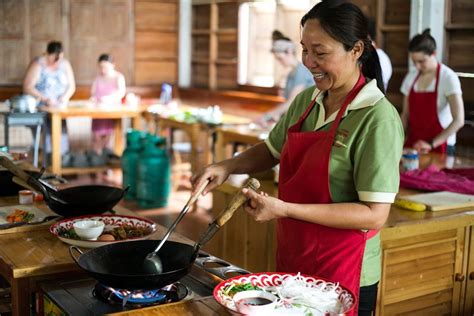 My Chiang Mai Cooking Class Was On A FARM! | Frugal Frolicker