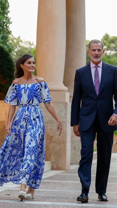 Letizia Ortiz quizás asista con Felipe VI a la misa en homenaje a