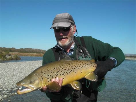 Good Late Season Fly Fishing Queenstown New Zealand Fly Fishing