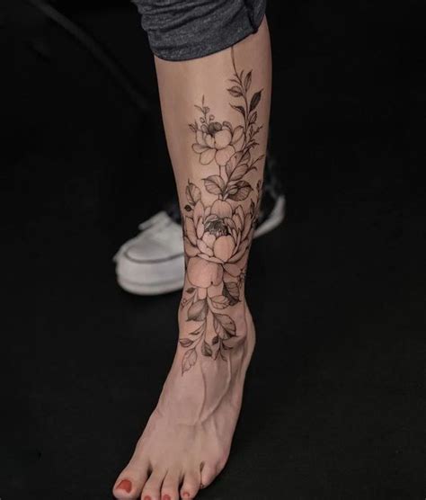 Floral Tattoo Designs To Give You Warmth Blumen Tattoo Ideen