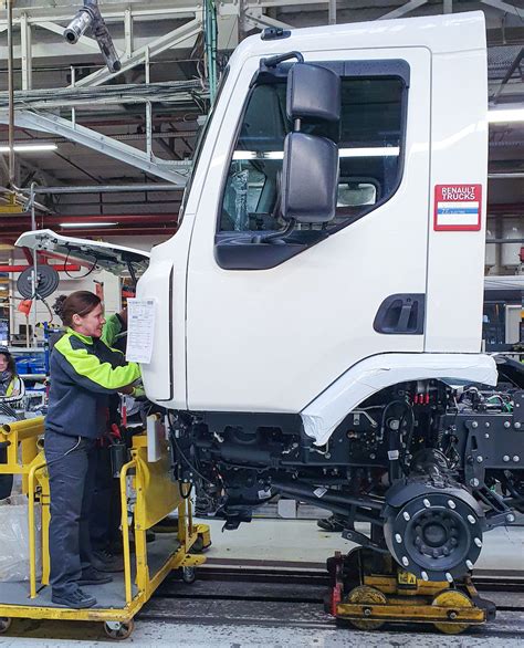 Renault Trucks démarre la production en série de ses camions