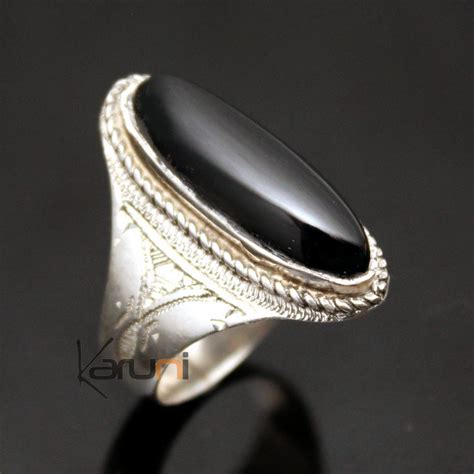 Bijoux Touareg Ethniques Bague En Argent Navette Grav E Pierre Onyx Noir