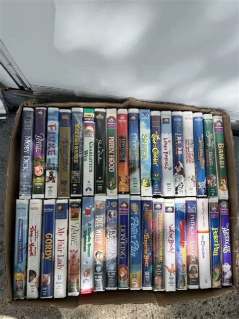 VINTAGE WALT DISNEY VHS Tape Lot 39 Movies Lion King Shrek Peter Pan