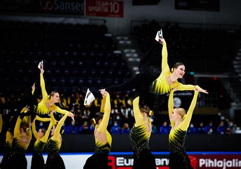 Helsinki Rockettes Voitti Muodostelmaluistelun Suomen Mestaruuden