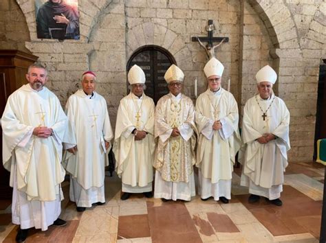 Mons Miguel Cabrejos En El Día De Todos Los Santos “la Santidad No Es