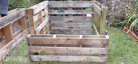 How To Make A Compost Bin From Pallets