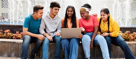 How To Select The Right College For You Find College In India