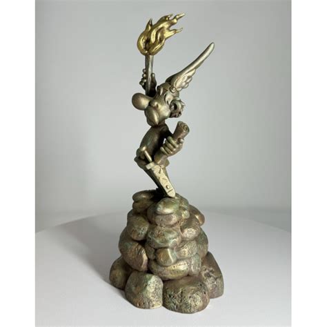 Figura En Bronce Pixi Ast Rix La Libertad Iluminando El Mundo Cm