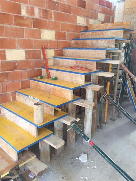 Hs On Twitter Encofrados Estructuras De Madera Escalera