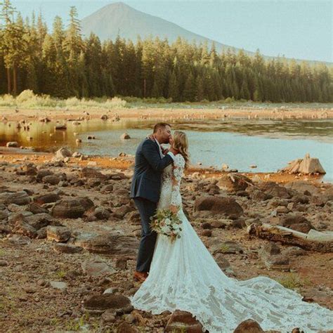 Bend Oregon Forest Engagement Session — Oregon Wedding Photographer