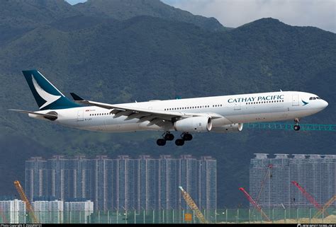 B Laz Cathay Pacific Airbus A Photo By Zgggrwy Id