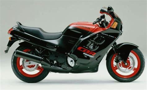 Мотоцикл Honda Cbr 1000f 1987 Цена Фото Характеристики Обзор