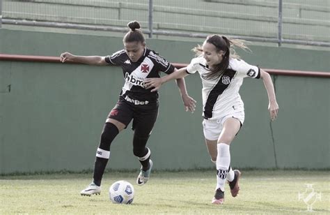 Destaque Do Futebol Feminino Do Vasco Dani Bar O Fala Sobre A