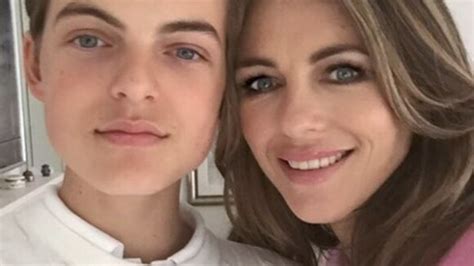 Photo Elizabeth Hurley Et Son Fils Damian Ans Mai