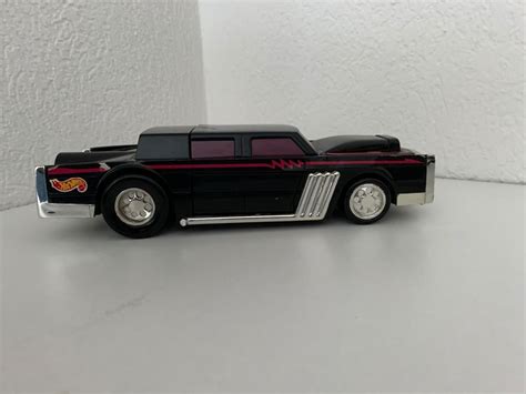 Batmobil Hot Wheels Von Kunststoff Metall Kaufen Auf Ricardo