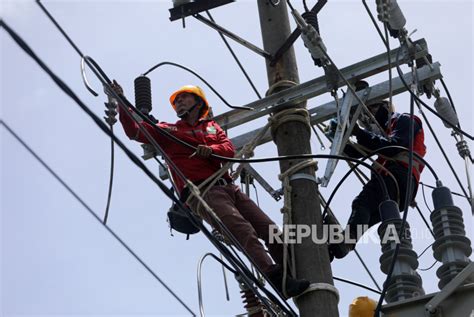 PLN Operasikan 6 Infrastruktur Ketenagalistrikan Di Aceh Republika Online