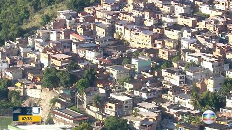 Vídeo Tiroteio no Morro da Chacrinha Bom Dia Rio G1