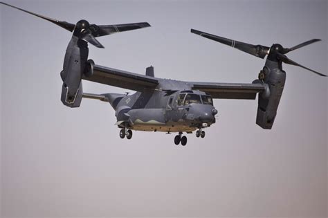 Marine Corps Osprey crash in Australia kills 3 and injures 20, at least 5 critically