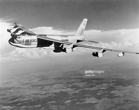 10+ images about B52 AIR FORCE BOMBER on Pinterest | South korea, Ghost ...