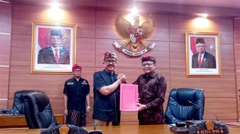 Jelang Akhir Tahun DPRD Bangli Ajukan Dua Ranperda Inisiatif Tribun