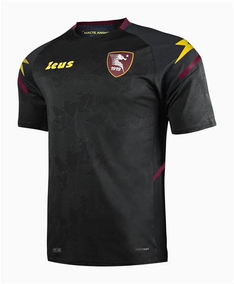 Salernitana Third Kit