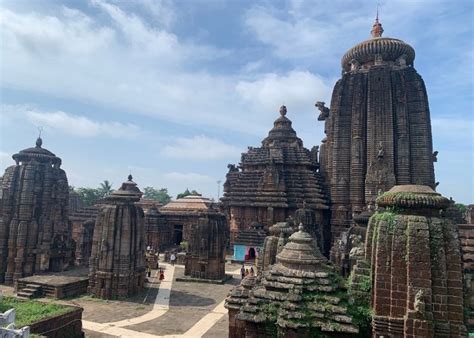 Lingaraj Temple Bhubaneswar Info Location History Photos