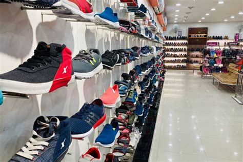 Relaxo Footwear – Dial Amritsar – Local Shops, Hotels, Restaurant ...