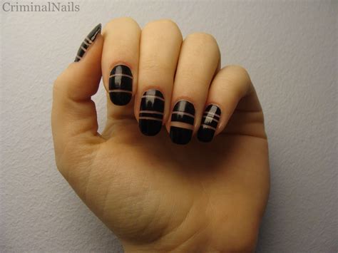 Color Block Black And Nude Nails Black And Nude Nails Color Block Nails Fingertips Color