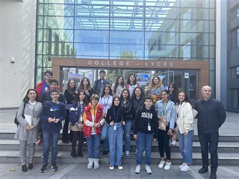 Visite des élèves du Lycée Jean Monnet de Bucarest Lycée Français