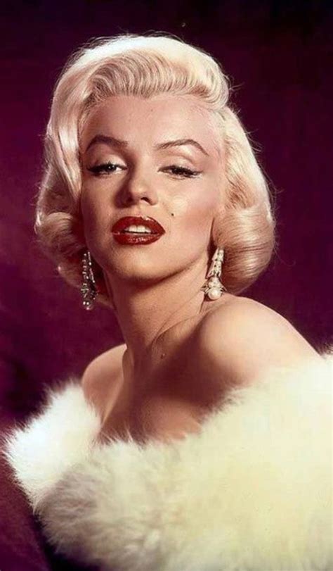 Marilyn Color Publicity Photo For How To Marry A Millionaire