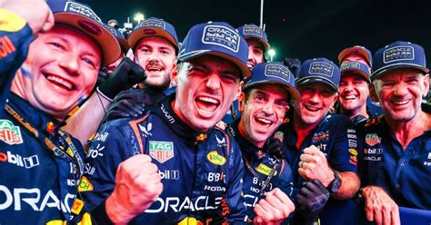 Max Verstappen Gana El Gp De Qatar Checo P Rez Remonta Hasta El Lugar