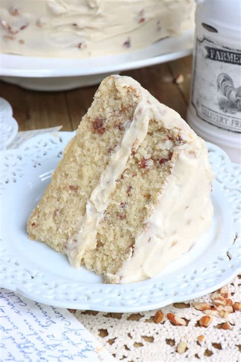 Southern Butter Pecan Cake - The BEST So Moist!