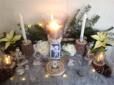 Yule altar in winter whites | Pagan altar, Altar, Spiritual room