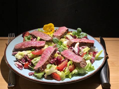 Bunter Salat Mit Steakstreifen Von Sessm Chefkoch