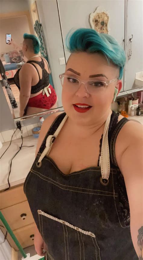 Its Gonna Be Hot In The Kitchen Tonight Scrolller