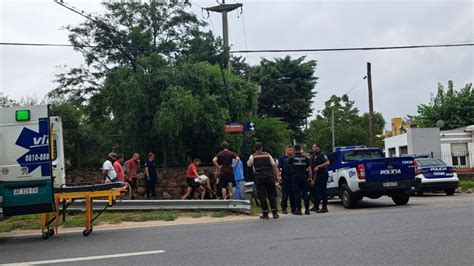 Un Hombre Resultó Herido En Su Cabeza Al Caer De Su Bicicleta El