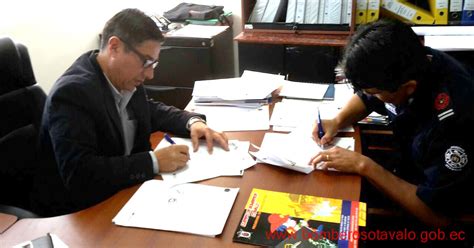 Firma de Convenio EMAPAO CBO Cuerpo de Bomberos del Cantón Otavalo