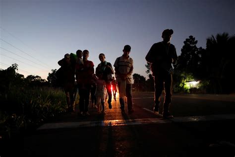 Why Mexico Isnt Stopping The Migrant Caravan The Washington Post