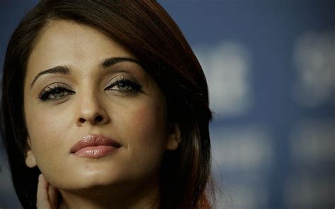 1366x768px 720p Free Download Brunettes Women Aishwarya Rai Faces Indian People Hi Res