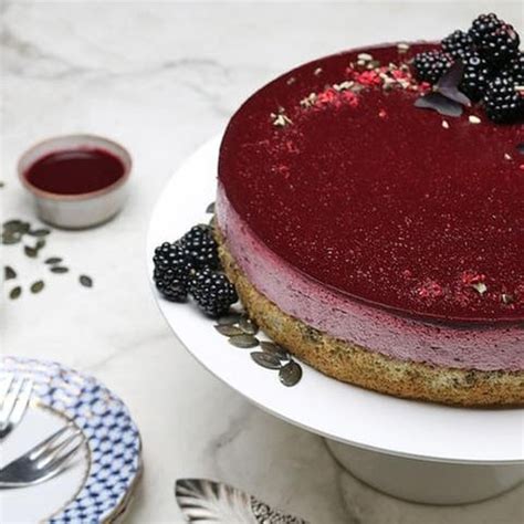 Brombeertorte mit Kürbiskern und Cassis Rezepte Kaffee oder Tee TV