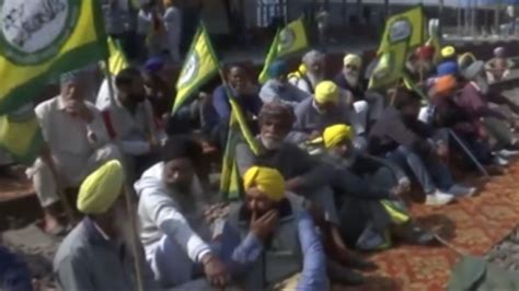 Protesting Farmers Block Rail Tracks In Punjab Begin Rail Roko