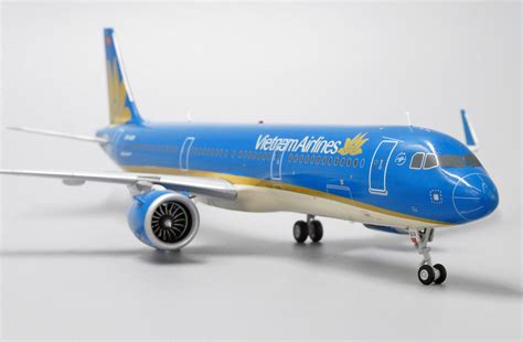 JC Wings XX2255 Airbus A321neo Vietnam Airlines VN A618