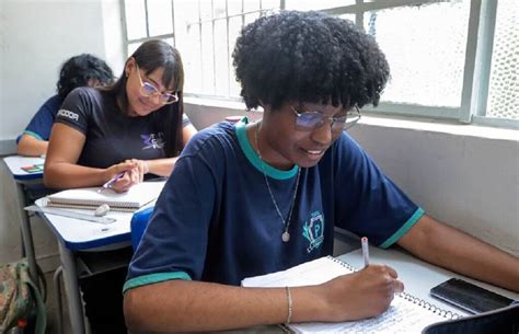 Municípios têm até 15 10 para aderir ao programa Escola em Tempo Integral