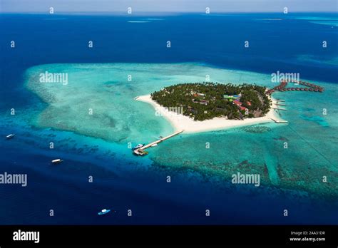 Vacation Island Alimatha Felidhu Atoll Indian Ocean Maldives Stock